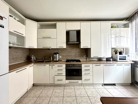 квартира за адресою Залізнична, 2