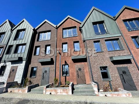 будинок за адресою Живописна, 19-21