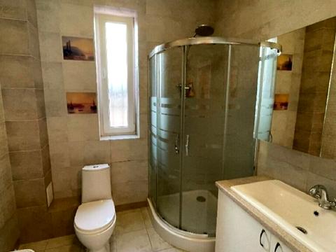 будинок за адресою Абрикосова вул., 1а