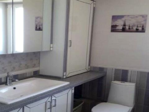 будинок за адресою Абрикосова вул., 1а