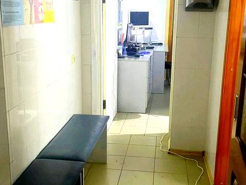 комерційна за адресою Запорізька вул., 14