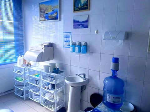 комерційна за адресою Запорізька вул., 14