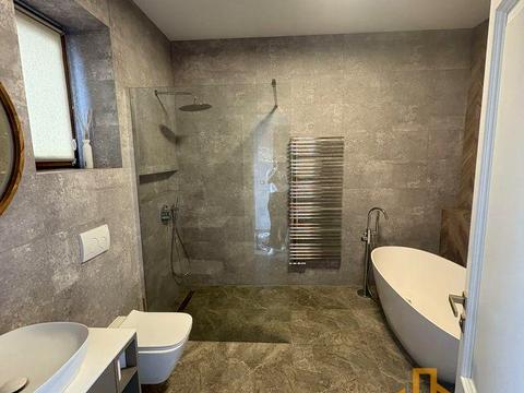 дом по адресу Джерельна