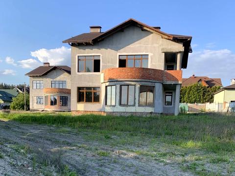 будинок за адресою Грушевського