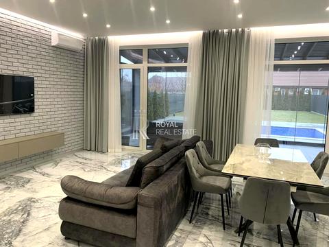 дом по адресу пгт. Глеваха, Освіти