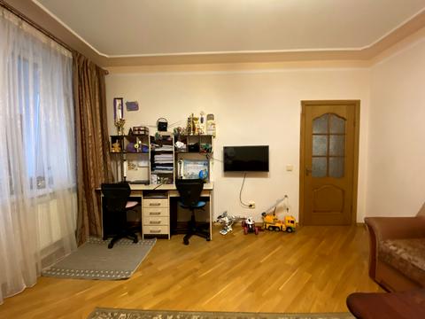 квартира за адресою Червоної Калини просп., 64