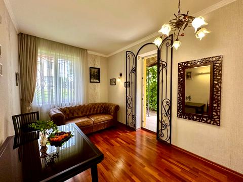 квартира за адресою Чумацька вул., 6