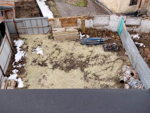 комерційна за адресою Б.Хмельницького, 141а