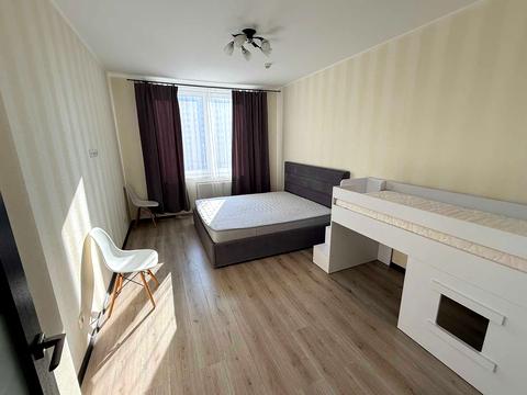 квартира за адресою Академіка Глушкова просп., 9-Д