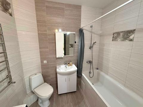 квартира за адресою Академіка Глушкова просп., 9-Д