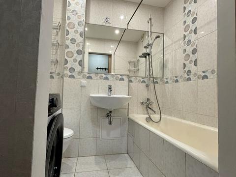 квартира за адресою набережна Василя Стефаника вул., 24