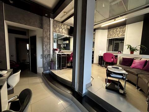 коммерческая по адресу Левицкого ул. (Маяковского), 85