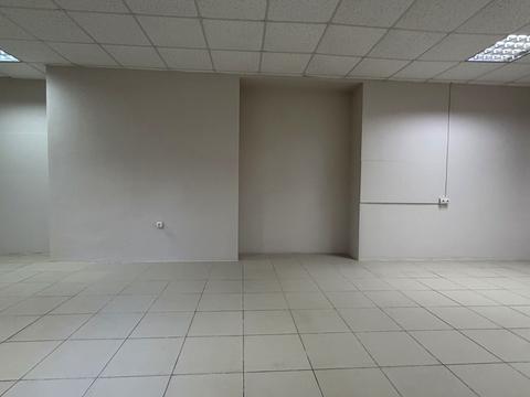 комерційна за адресою Рівне, Степана Дем'янчука вул., 1б