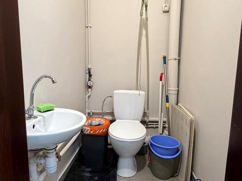 комерційна за адресою Рівне, Степана Дем'янчука вул., 1б