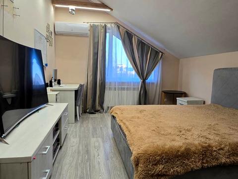 квартира за адресою Василя Сухомлинського вул., 8