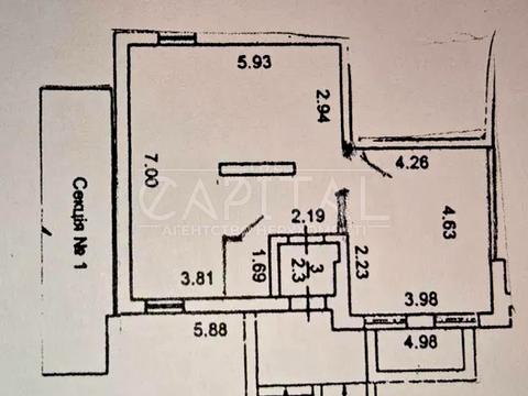 комерційна за адресою Градинська вул., 3