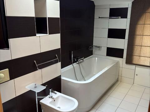 будинок за адресою смт. Слобожанське, Зоряна вул.