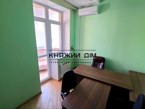 коммерческая по адресу Евгения Коновальца ул. (Щорса), 32-Г