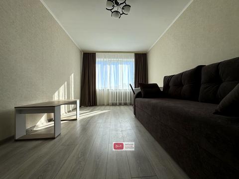 квартира за адресою Академіка Глушкова просп., 18