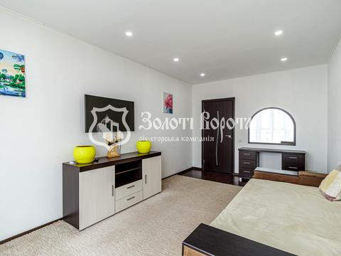 квартира за адресою Соборна вул., 126/16