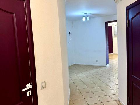 комерційна за адресою Зодчих вул., 3