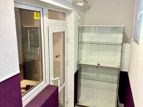 комерційна за адресою Зодчих вул., 3