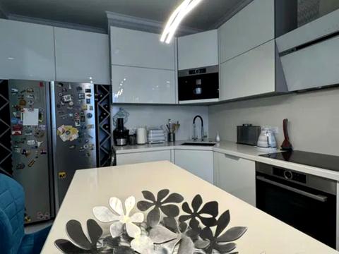 квартира по адресу Авиаконструктора Антонова ул., 2-Б