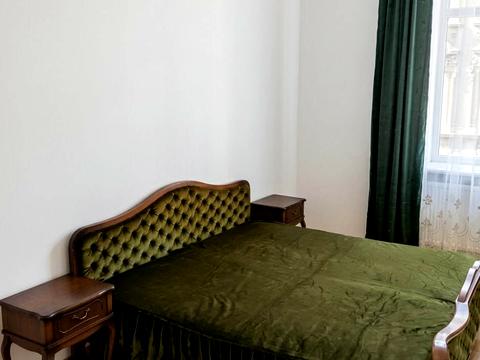 квартира за адресою Нечуя-Левицького вул., 10