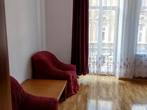 квартира за адресою Нечуя-Левицького вул., 10