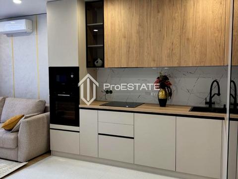 квартира за адресою Олександра Олеся вул., 27-А