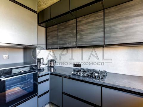 квартира за адресою Дегтярівська вул., 6