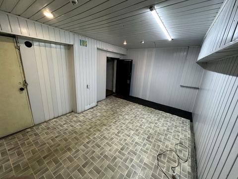 комерційна за адресою Незалежної України вул. (40 років Радянської України), 51