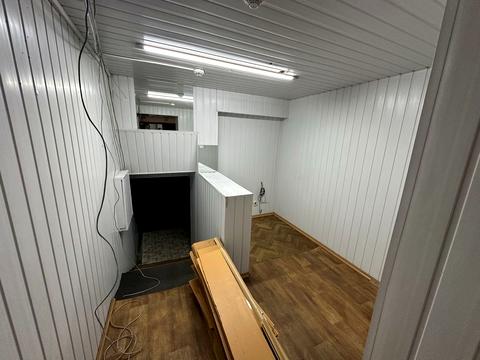 комерційна за адресою Незалежної України вул. (40 років Радянської України), 51