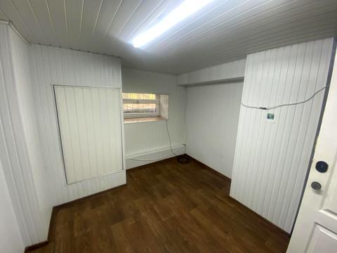 комерційна за адресою Незалежної України вул. (40 років Радянської України), 51