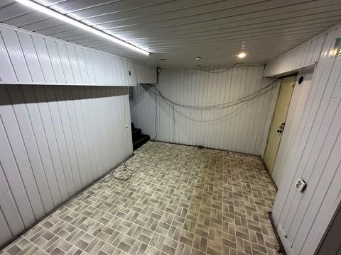 комерційна за адресою Незалежної України вул. (40 років Радянської України), 51