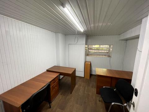 комерційна за адресою Незалежної України вул. (40 років Радянської України), 51