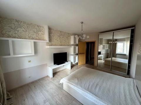 квартира за адресою Олени Пчілки вул., 4