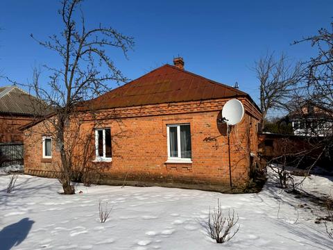 будинок за адресою Героїв Крут вул. (Комунарів), 12