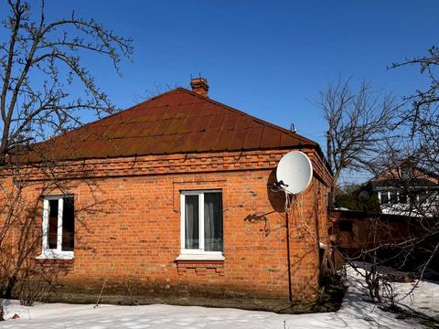 будинок за адресою Героїв Крут вул. (Комунарів), 12