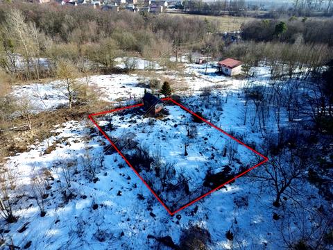 ділянка за адресою 