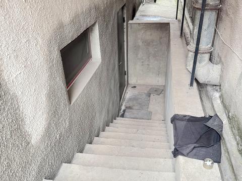 коммерческая по адресу Маланова пер., 6