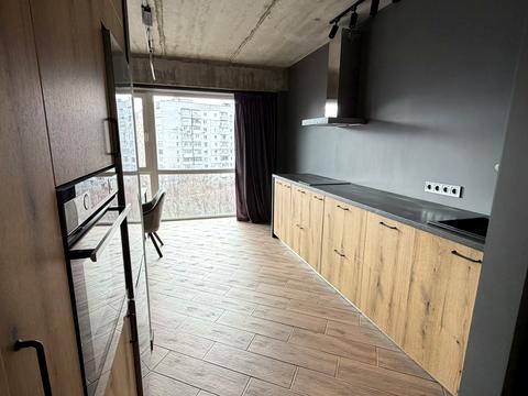 квартира за адресою Вадима Жукова вул. (Бєляєва), 8-А