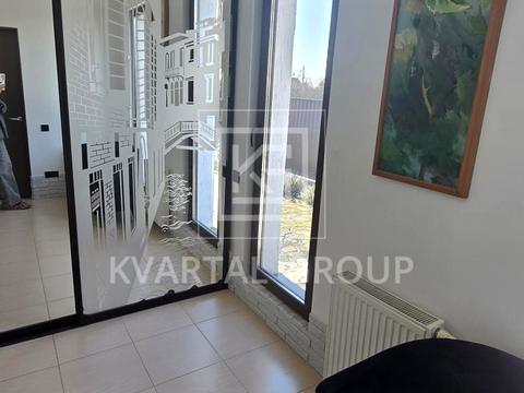 будинок за адресою Київська