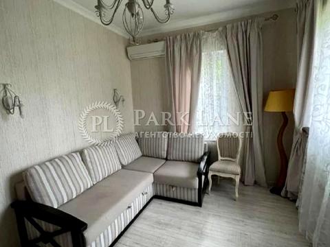 будинок за адресою с. Зазим'я, Грушевського