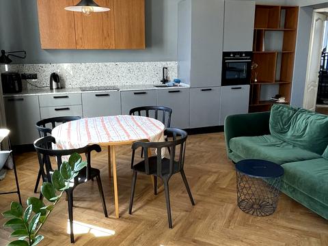 квартира за адресою Костельна вул., 5