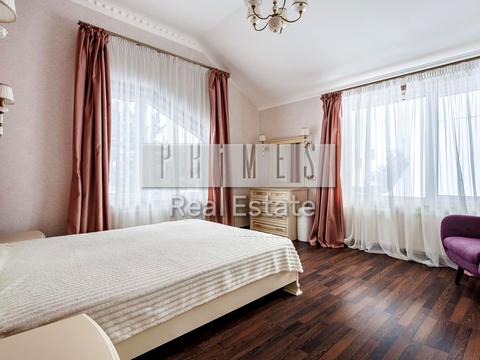 будинок за адресою Сонячна вул.