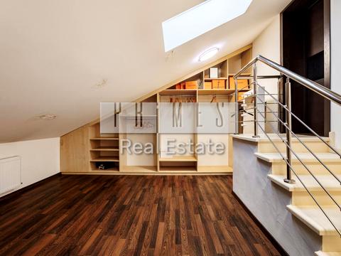 будинок за адресою Сонячна вул.