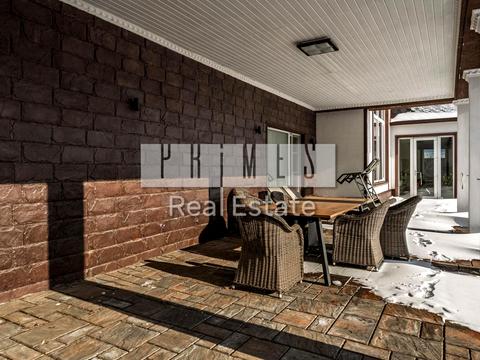 будинок за адресою Сонячна вул.