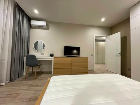 квартира за адресою Київ, Генерала Алмазова вул. (Кутузова), 14