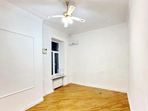 коммерческая по адресу Антоновича ул. (Горького), 10-А